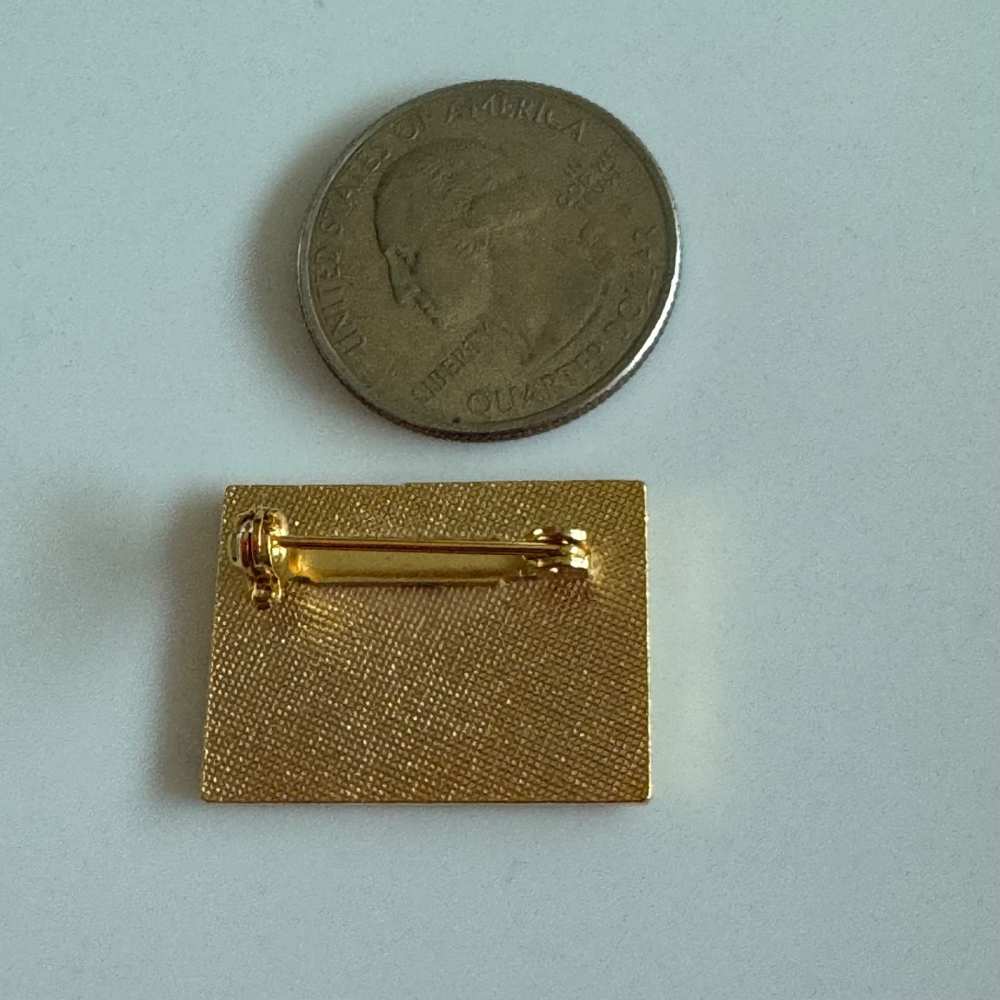 Scotland Lion Rampant Enamel Flag Lapel Pin Scottish Royal Standard