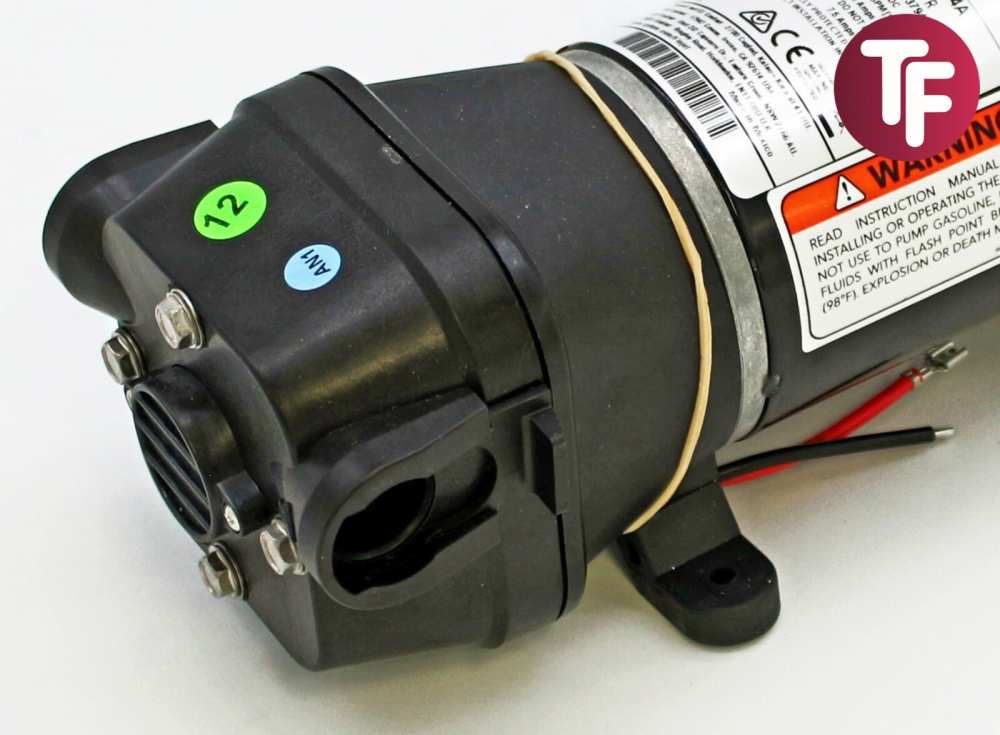 Flojet R4125504A 3/4" Quad Self Priming Pump 18.9 LPM - General Purpose Pump